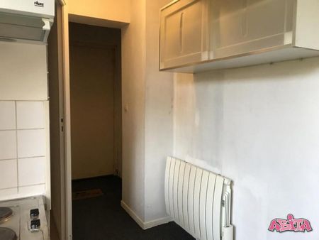 Appartement 1 pièce à - Photo 2