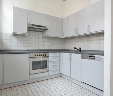 I WOHNEN im ZENTRUM I Einbauküche I Wanne u. Dusche I Lift I - Foto 1