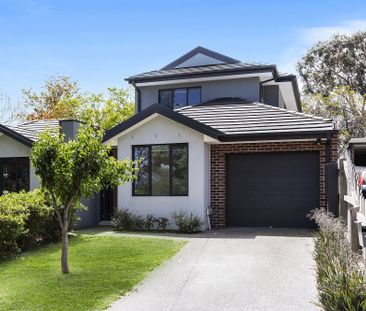 19B Vera Street, Bentleigh East VIC 3165 - Townhouse For Rent | Domain - Photo 3