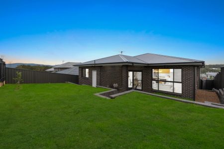 38 Fig Crescent, Edgeworth. - Photo 5