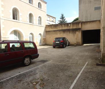 Location Appartement 2 pièces Meublé 25m² POITIERS 86000 - Photo 1