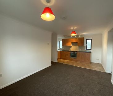1 bedroom ground floor flat to rent - Photo 5