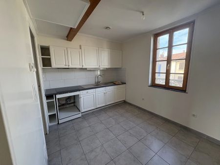 Location Appartement 2 pièces 56m² STE FOY LA GRANDE 33220 - Photo 3