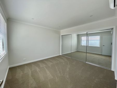 Brand New 3-Bedroom Home in Prime Werribee Location - Photo 2