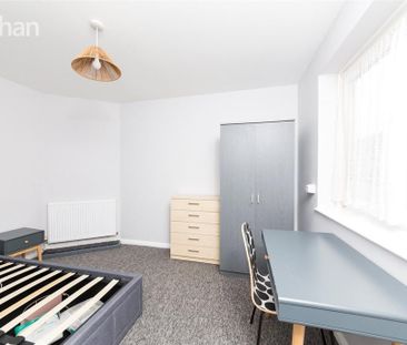 5 bedroom semi-detached house to rent - Photo 3