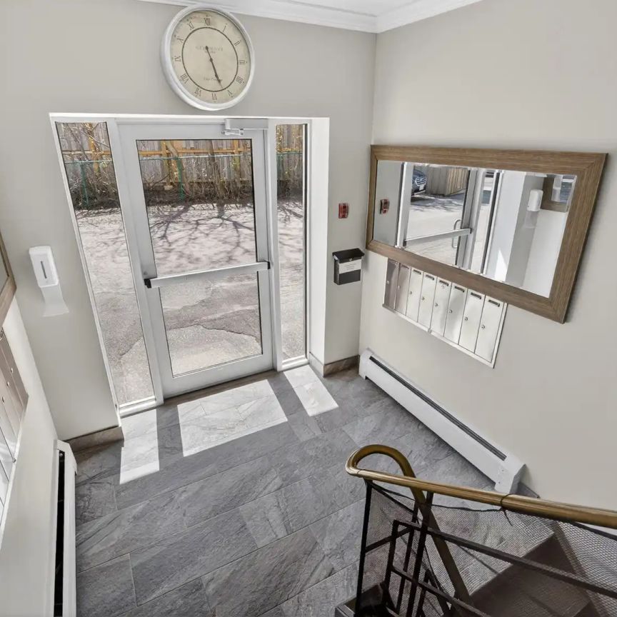 81 Kenwood Dr — Unit 1 - Photo 1