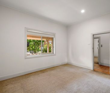 16 Kangerong Road, Box Hill - Photo 5