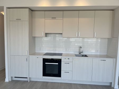 For Lease - 5 Quarrington Lane Unit# 1903, Toronto, Ontario - Photo 4