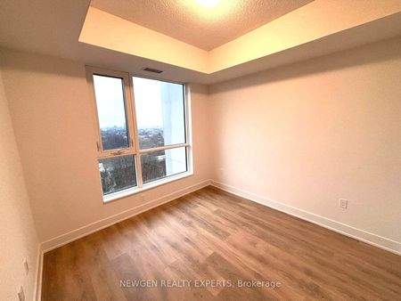 204 Burnhamthorpe Road E #1301 - Photo 4
