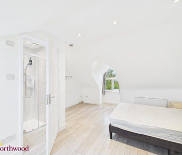 1 bedroom in a house share to rent - Photo 3