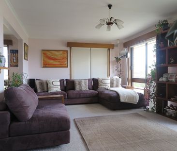 14 Arncliffe Road Austins Ferry TAS 7011 Australia - Photo 1