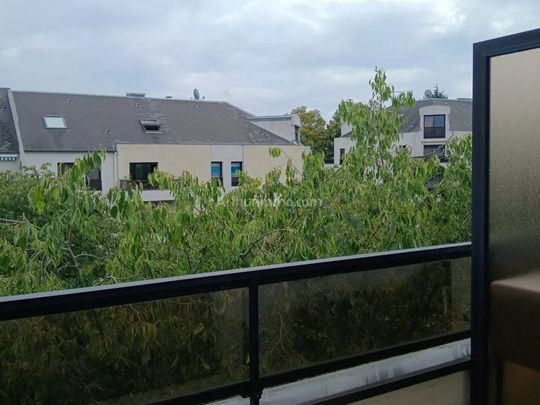 Location Appartement 1 pièces 29 m2 à Noisy-le-Grand - Photo 1