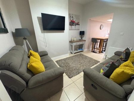 100 Dunluce Avenue, Belfast, BT9 7AZ - Photo 4