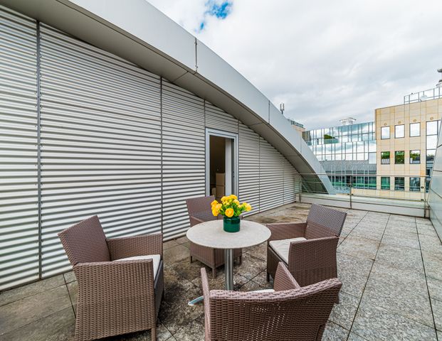 City-Residence: Moderne und hochwertige Maisonette-Wohnung nahe dem Fluss Main und Opernhaus - Photo 1