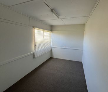 106 Flinders Terrace, Port Augusta - Photo 3