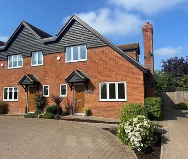 High Street, Ripley, Surrey, GU23 - Photo 4
