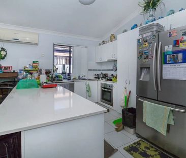 “Spacious and Stylish Home in the Heart of Raceview” - Photo 6