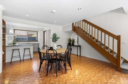 Noble Park - Photo 2