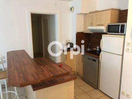 Appartement 3 pièces 57m2 MARSEILLE 8EME 1 017 euros - Photo 5