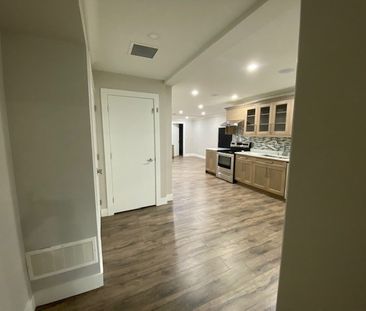 Suite in a Great Neighbourhood - Photo 6