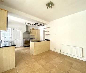 Downham Road, Woburn Sands, Milton Keynes, MK17 8NQ - Photo 3