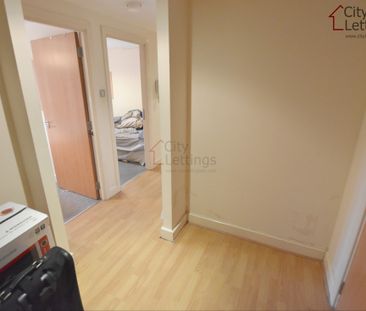 2 Bedroom Apartment - Photo 6