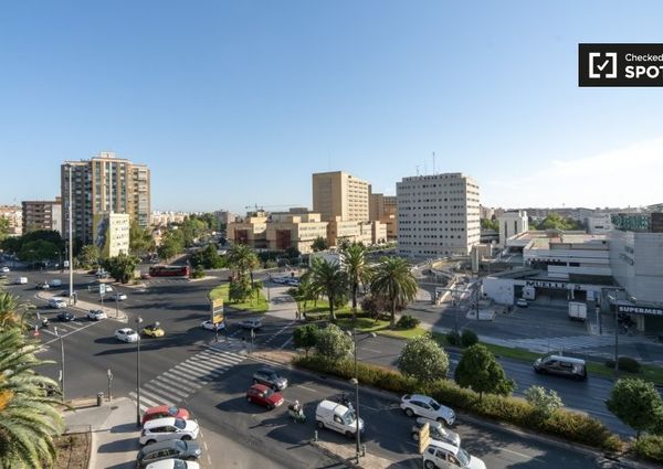 valencia, Valencian Community 46002