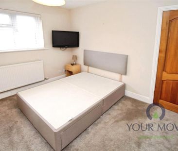 3 bedroom semi-detached house to rent - Photo 6