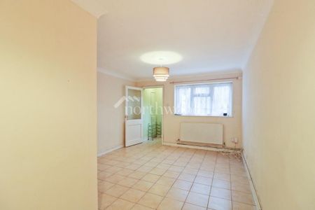 1 bedroom ground floor maisonette to rent - Photo 4