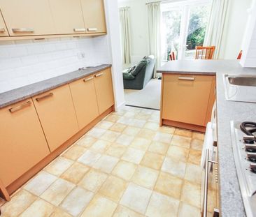 Winton, Bournemouth - Photo 1