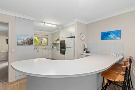 30/12-18 Newth Place, Surf Beach NSW - Photo 3