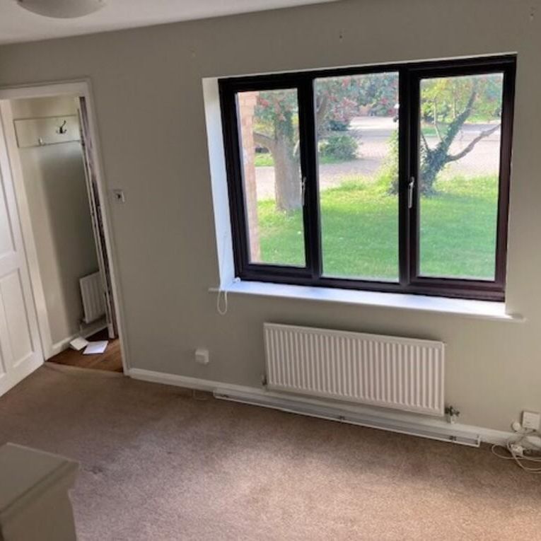 2 bedroom semi-detached house to rent - Photo 1