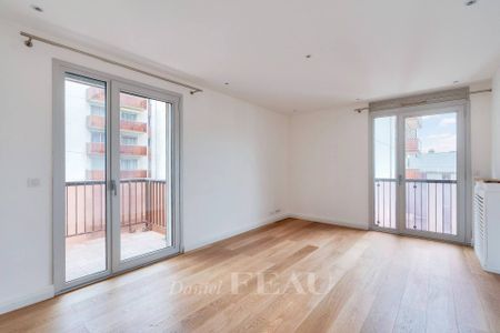 Location appartement, Paris 7ème (75007), 5 pièces, 148 m², ref 85425868 - Photo 4