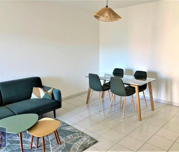 Location Appartement 2 pièces 43m² MONTAUBAN 82000 - Photo 3