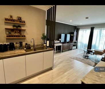 1 bedroom flat to rent - Photo 3