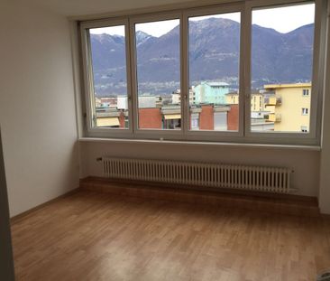 LOCARNO, LUMINOUS 3 1/2-ROOM APARTMENT FOR RENT - Photo 4