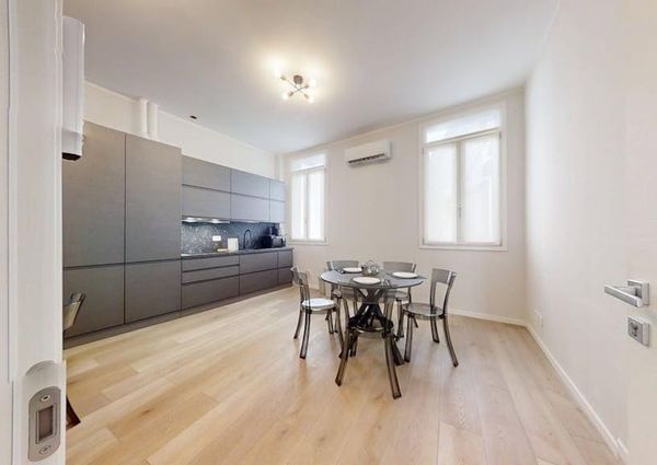 Via San Francesco, Padova, Veneto 35121