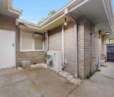 1/11 Allenby Road, Canterbury VIC 3126 - House For Rent | Domain - Photo 1