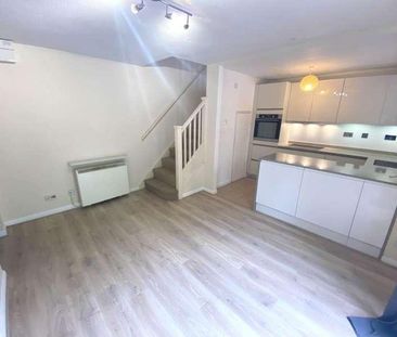 Kelly Court, Borehamwood, WD6 - Photo 1