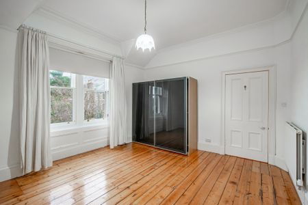 East Burnside - Photo 5