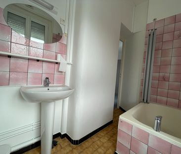 Appartement T2 La Madeleine à louer - Photo 2