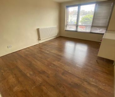 4 bedroom townhouse to rent - Photo 4