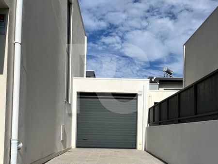 3 room luxury House for rent in Aroeira, Almada, Distrito de Setúbal - Photo 3