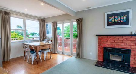 A Home in a Superb Location - Photo 4