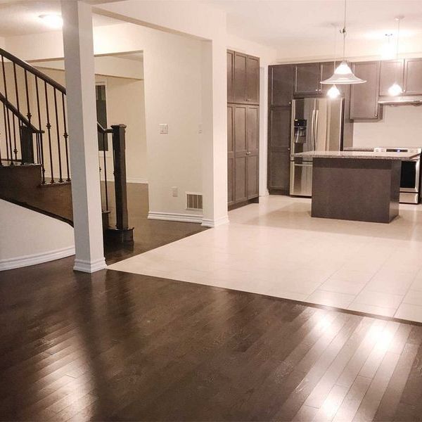 For Lease - 30 Deepwood Crescent, East Gwillimbury, Ontario - Photo 1