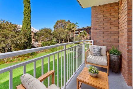 Stylish 1-Bedroom Unit in Kiama - Photo 3
