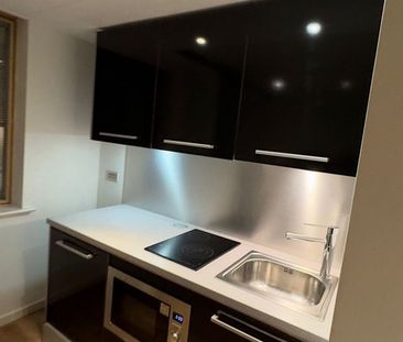 1 Bed - Apartment 111, West Point, City Centre, Leeds - LS1 4JL - S... - Photo 2