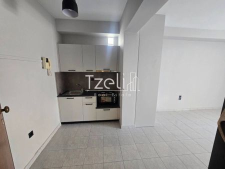 Studio/Γκαρσονιέρα για ενοικίαση Τριών Ναυάρχων - Άγιος Ανδρέας (Πάτρα) - Φωτογραφία 3