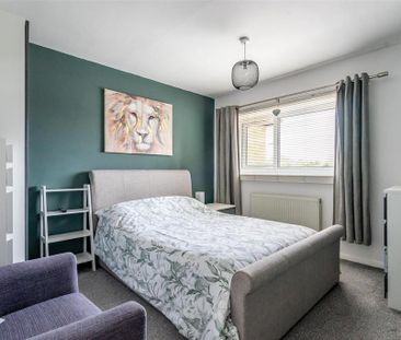 3 bedroom terraced house to rent - Photo 6