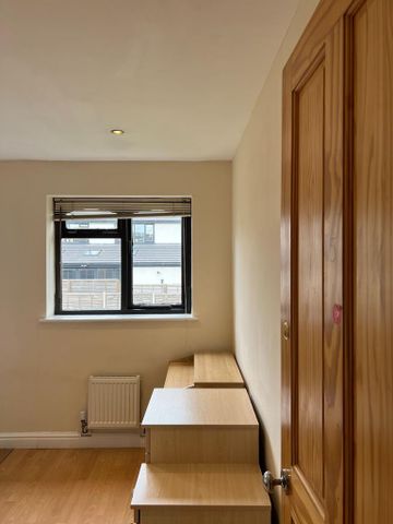 5 bedroom detached house to rent - Photo 3